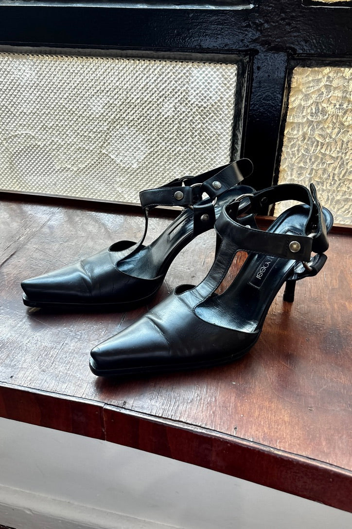 SERGIO ROSSI STUDDED POINTED LEATHER HEELS