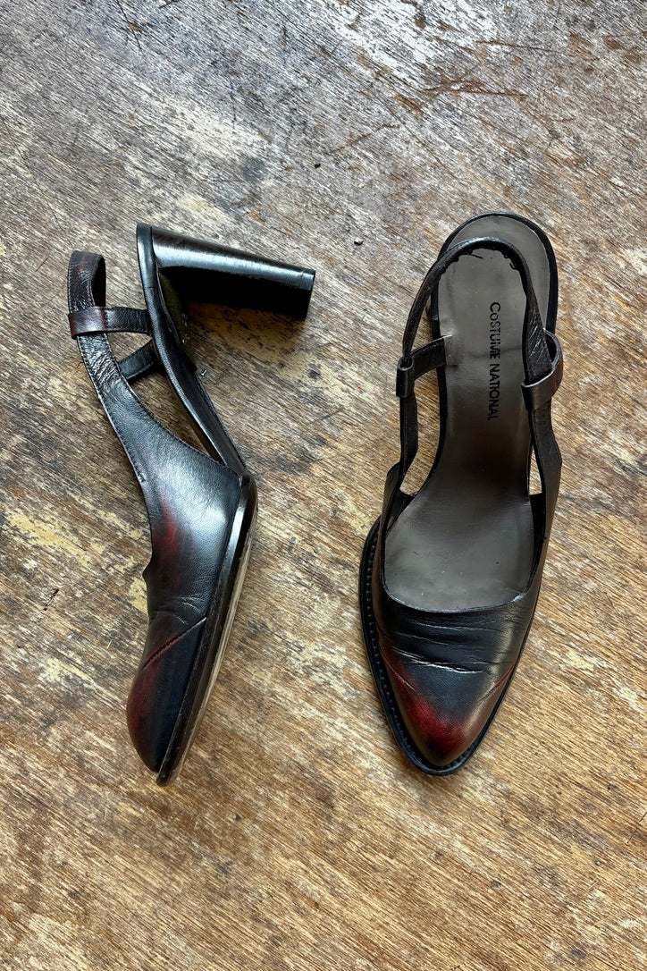 2000'S CoSTUME NATIONAL LEATHER SLING BACK HEELS