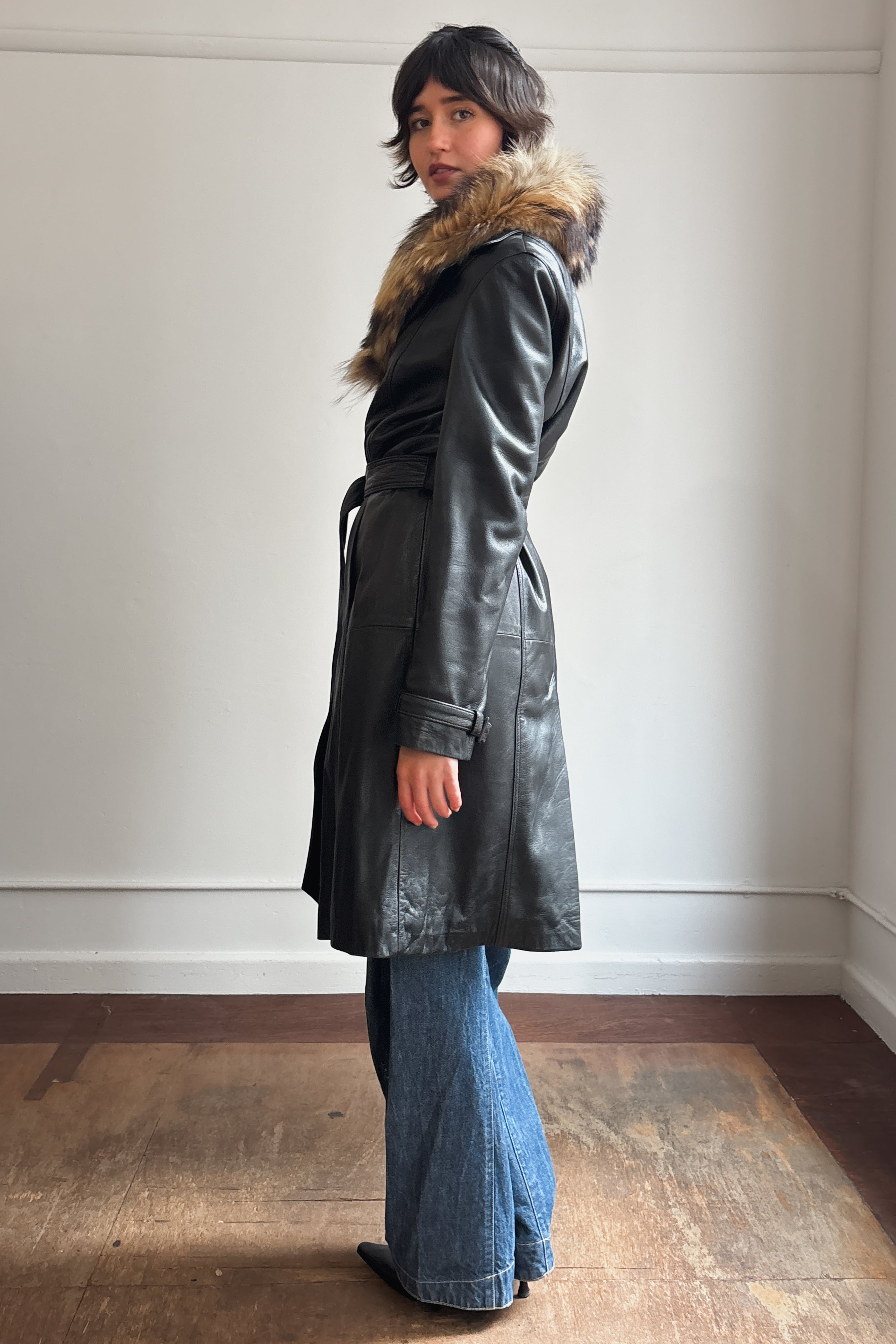 VINTAGE ITALIAN LEATHER TRENCH COAT WITH FOX FUR COLLAR