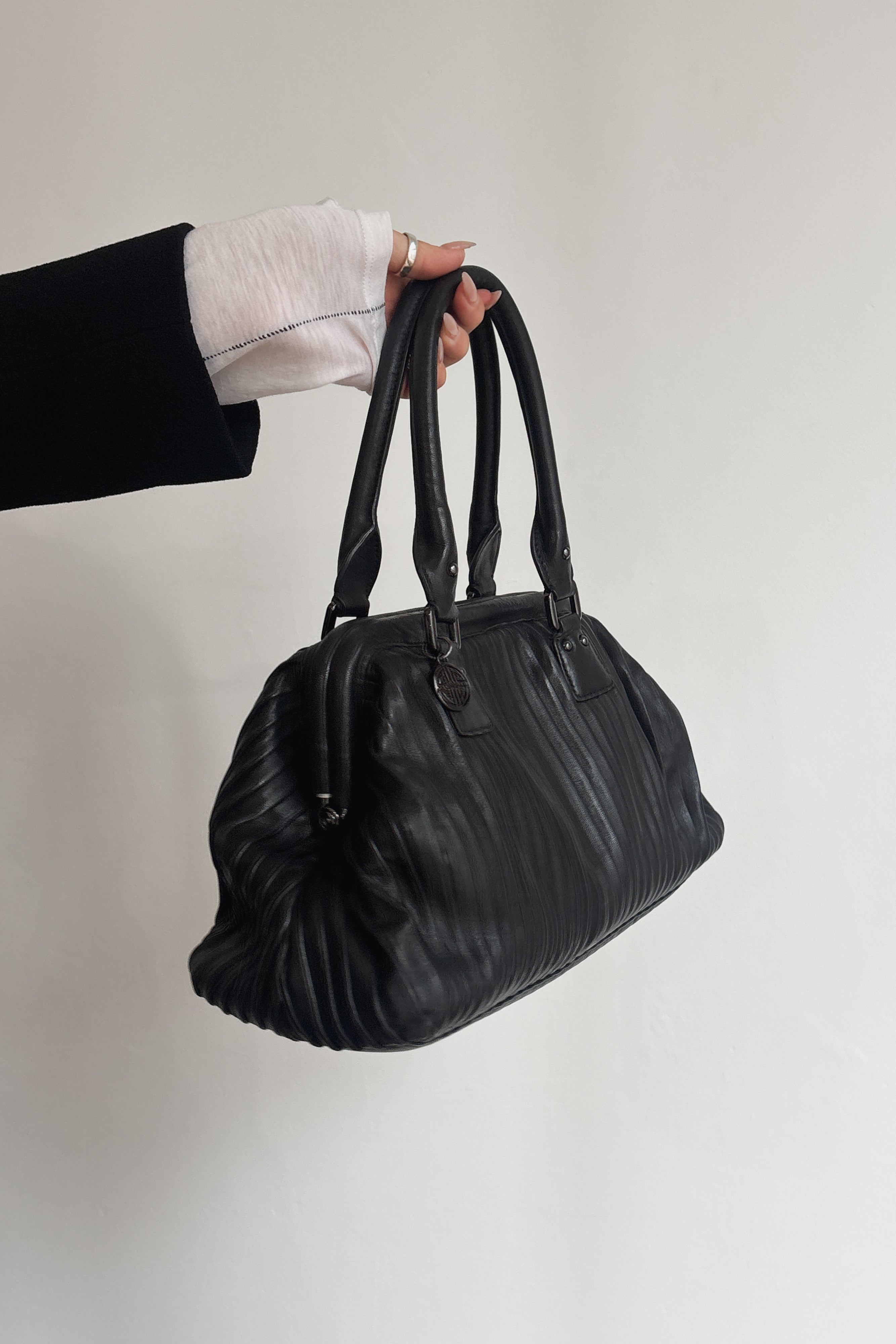 HUGO BOSS PLEATED LEATHER HANDBAG