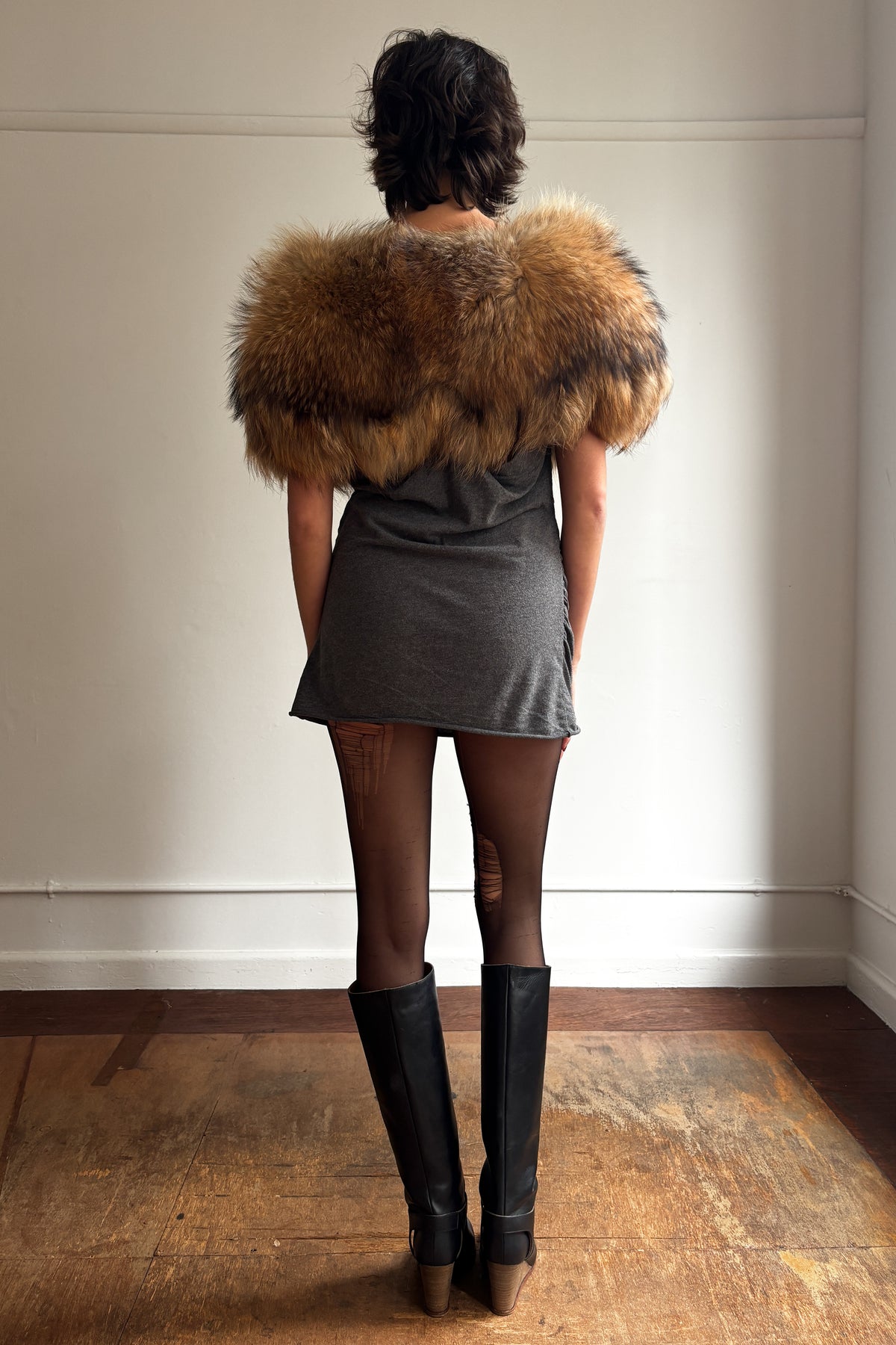 COSTUME NATIONAL FOX FUR STOLE