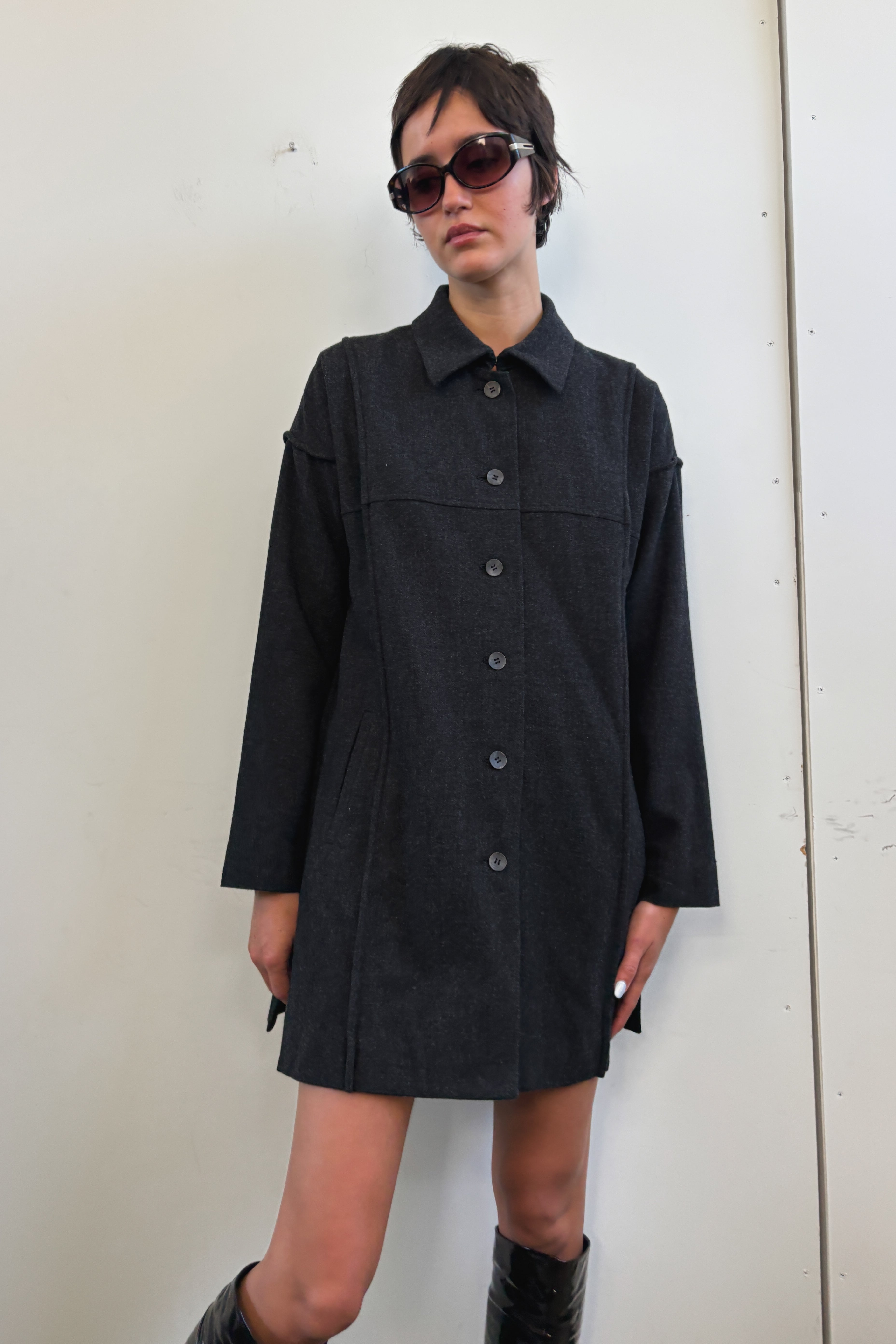 ISSEY MIYAKE WOOL COAT WITH PLEAT DETAIL
