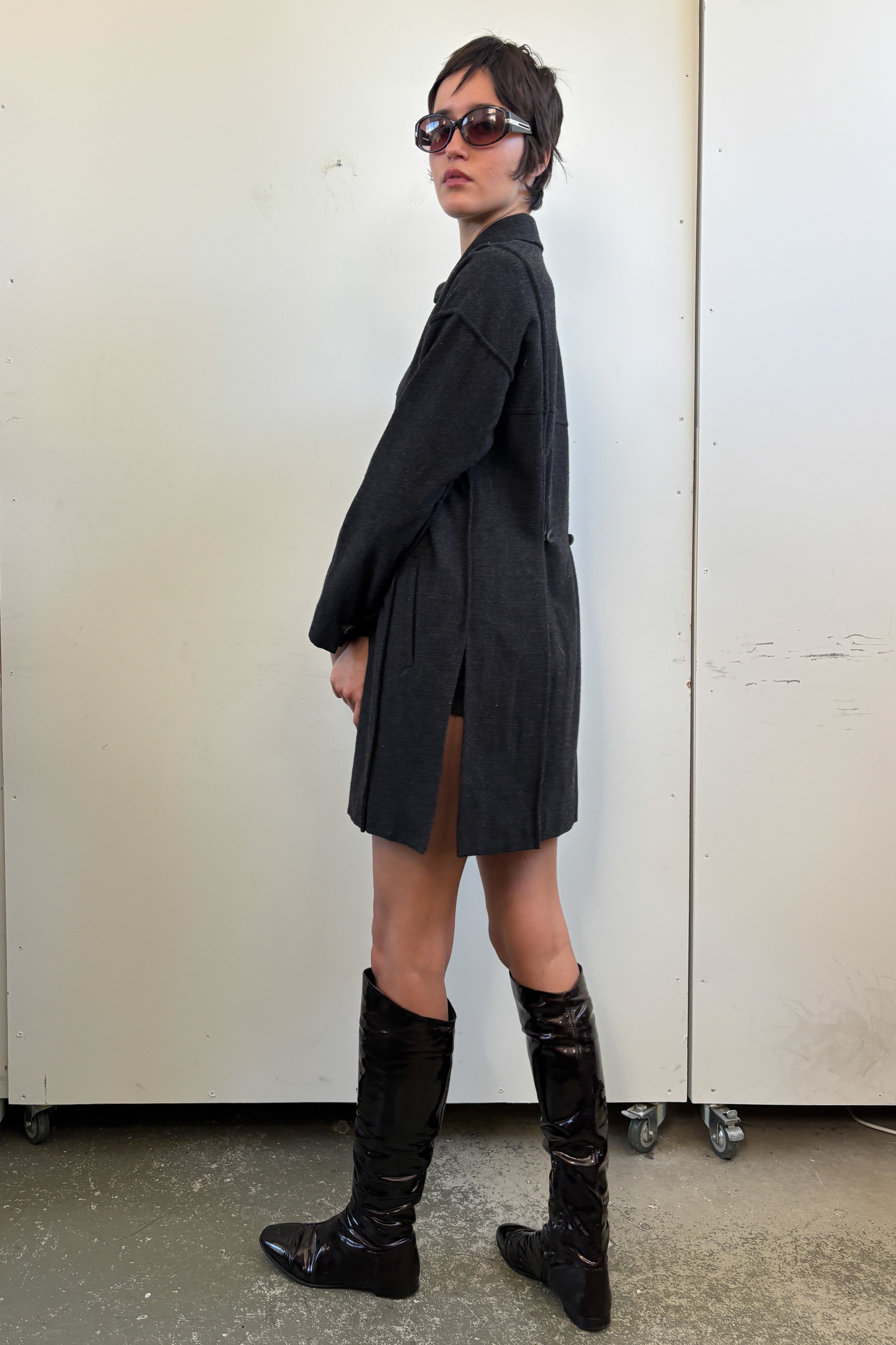 ISSEY MIYAKE WOOL COAT WITH PLEAT DETAIL