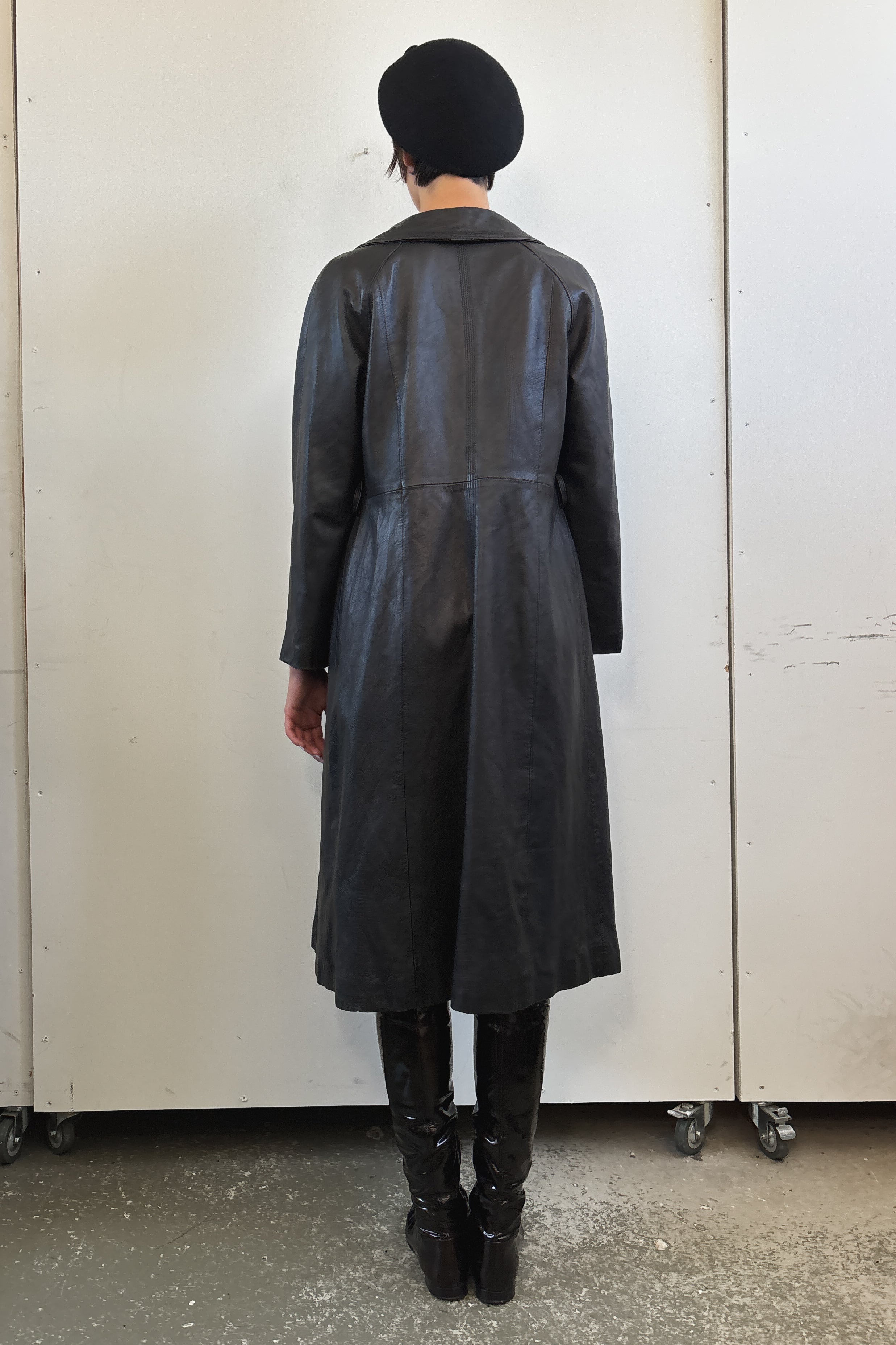 VINTAGE BLACK LEATHER TRENCH COAT