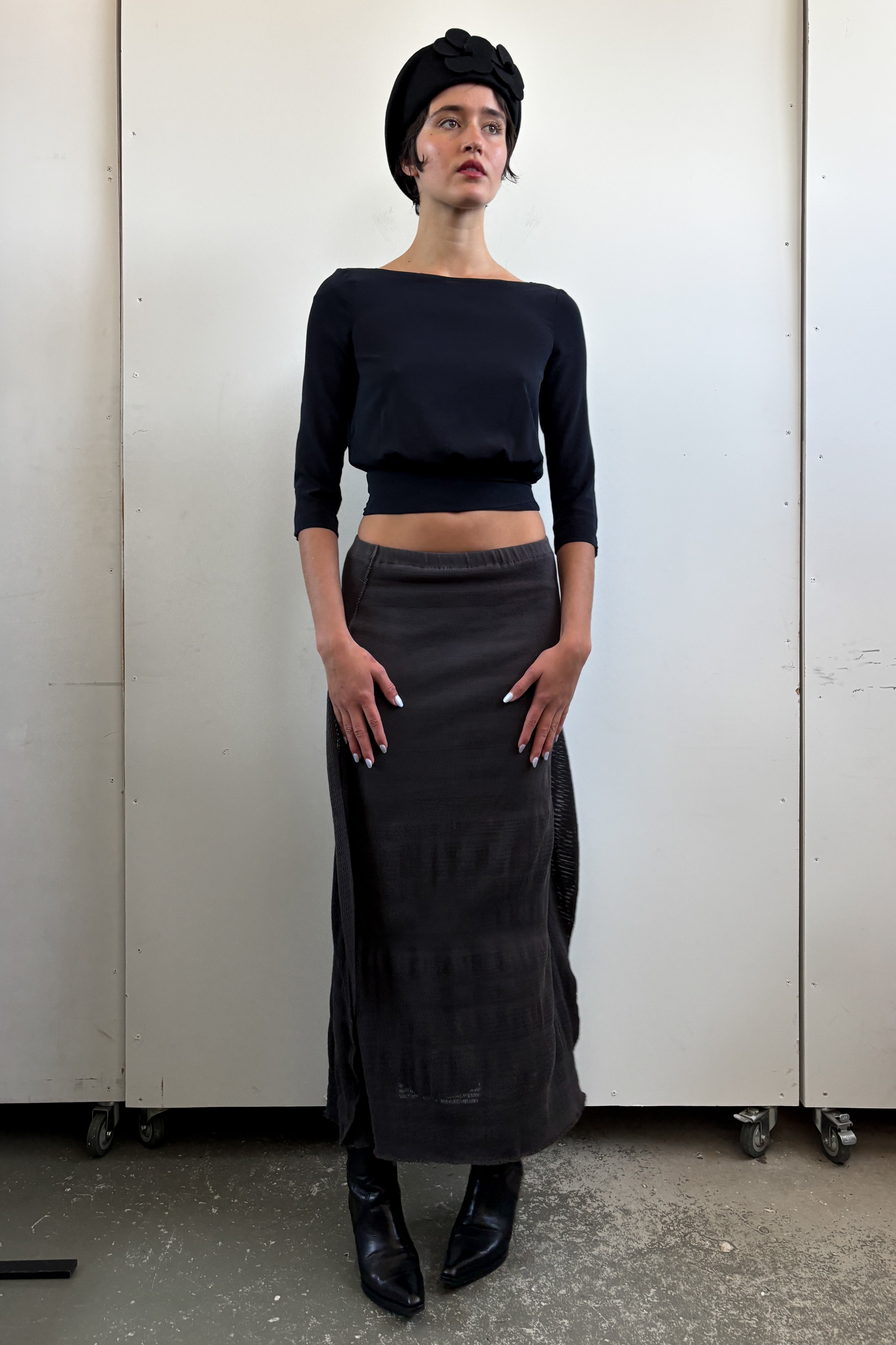 ISSEY MIYAKE MESH PANELLED MIDI SKIRT