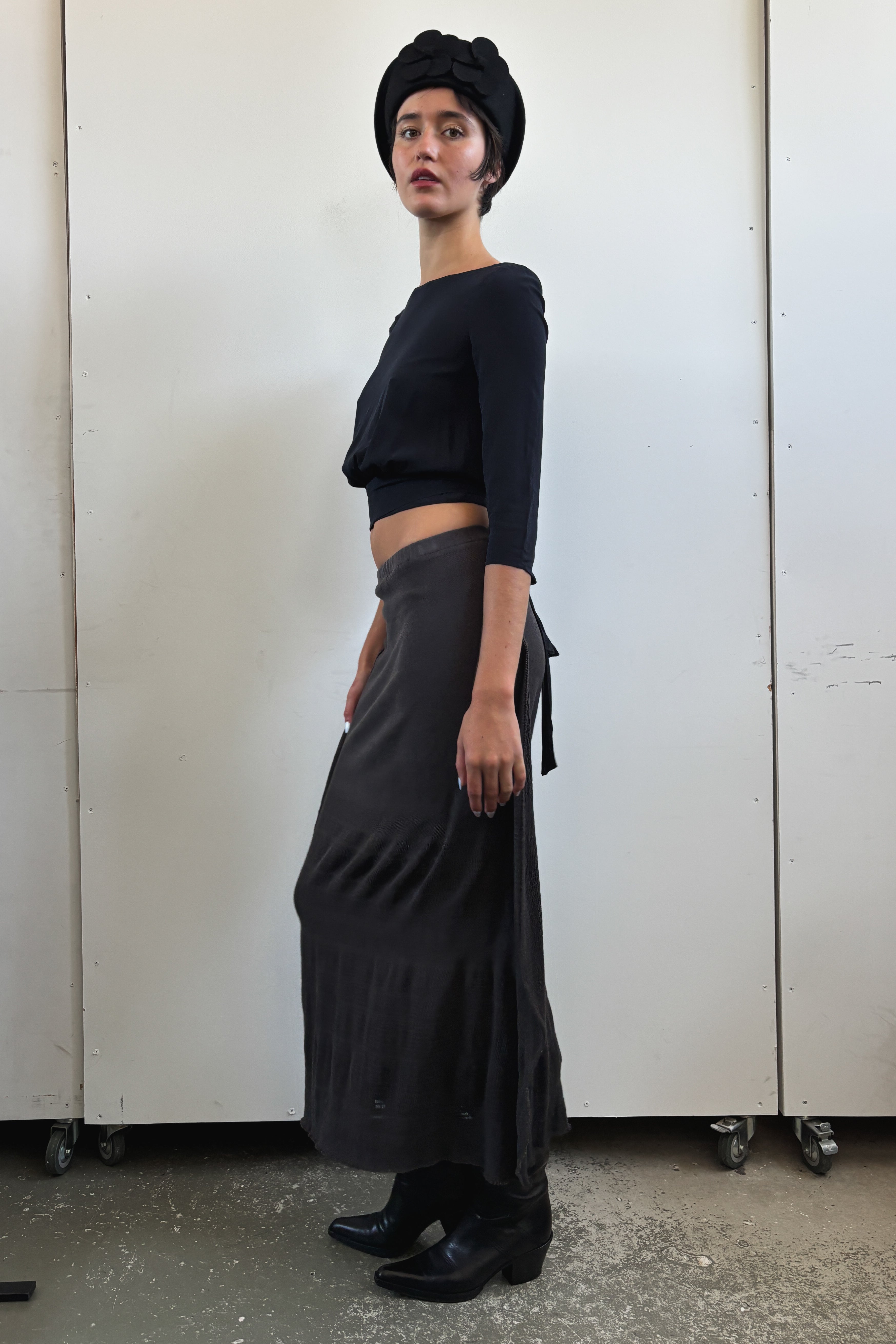 ISSEY MIYAKE MESH PANELLED MIDI SKIRT