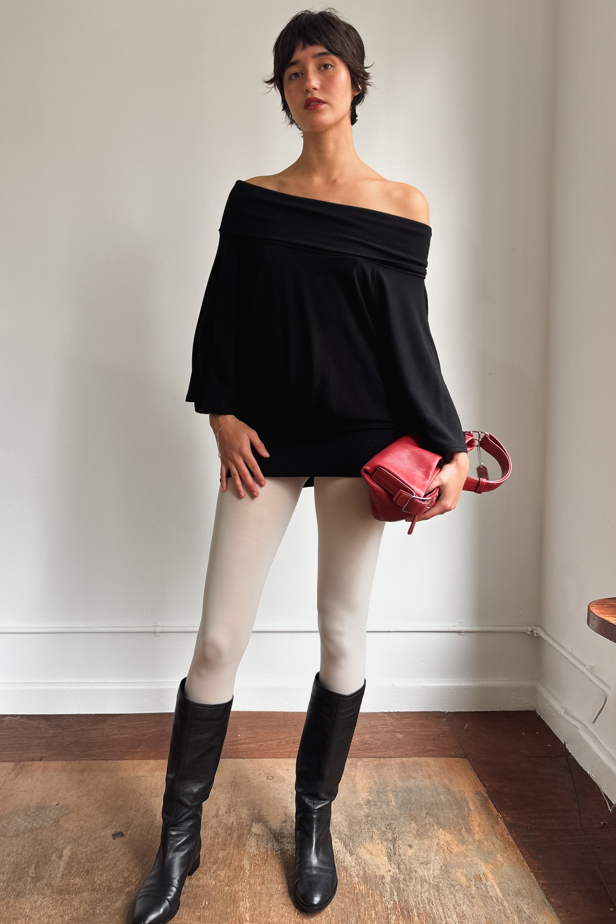 VIVIENNE TAM BATWING TOP