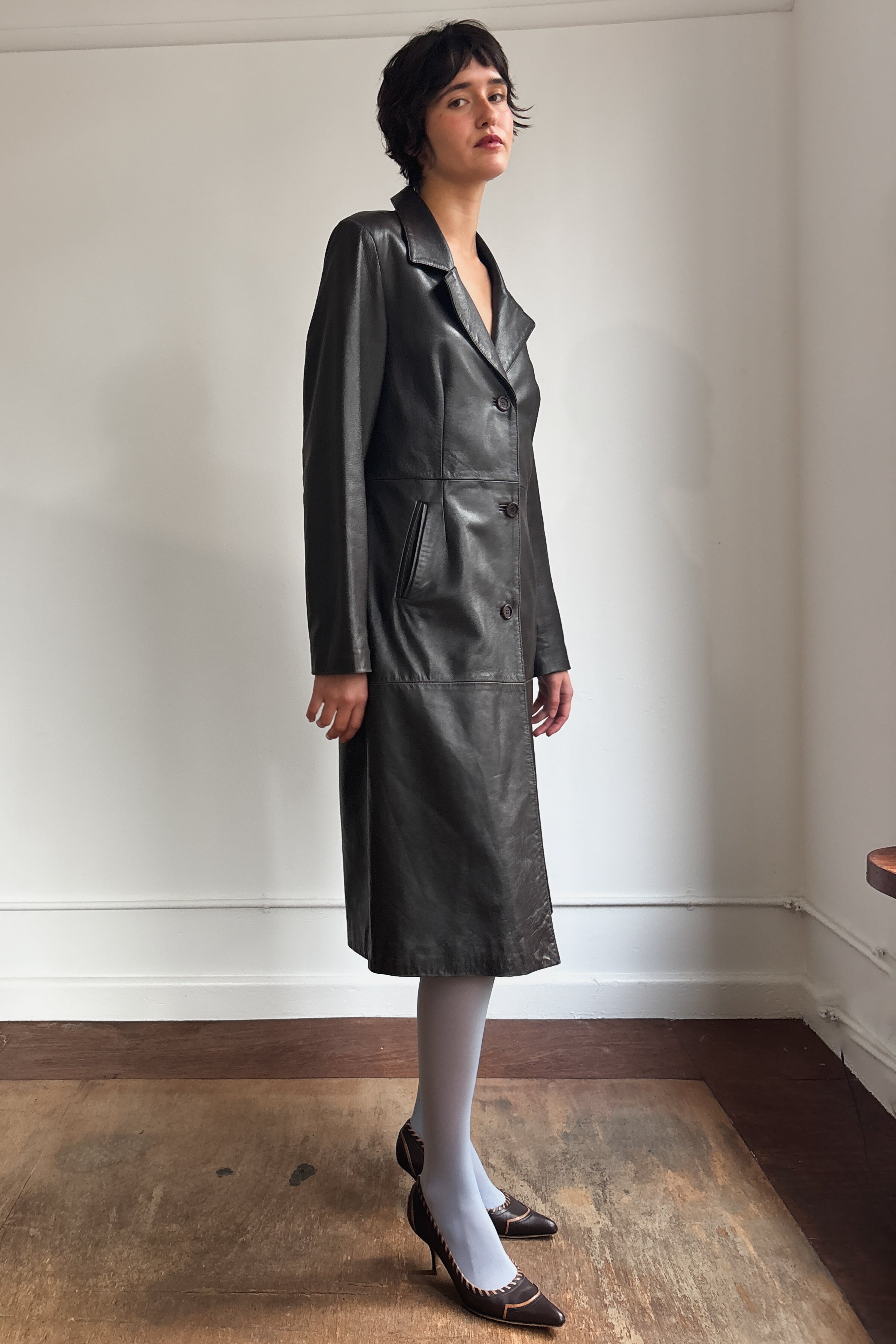 VINTAGE LEATHER BUTTON DOWN TRENCH COAT