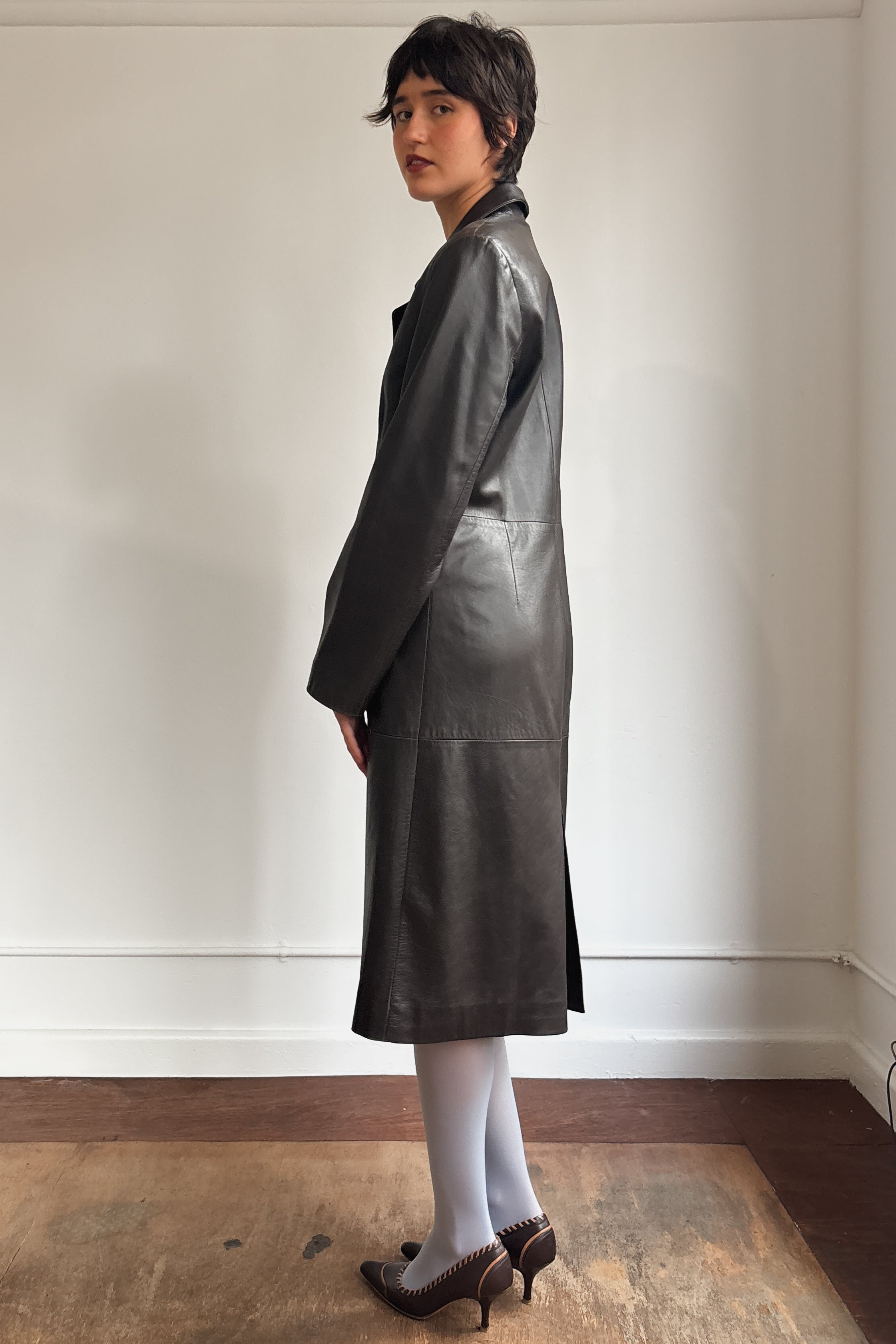 VINTAGE LEATHER BUTTON DOWN TRENCH COAT