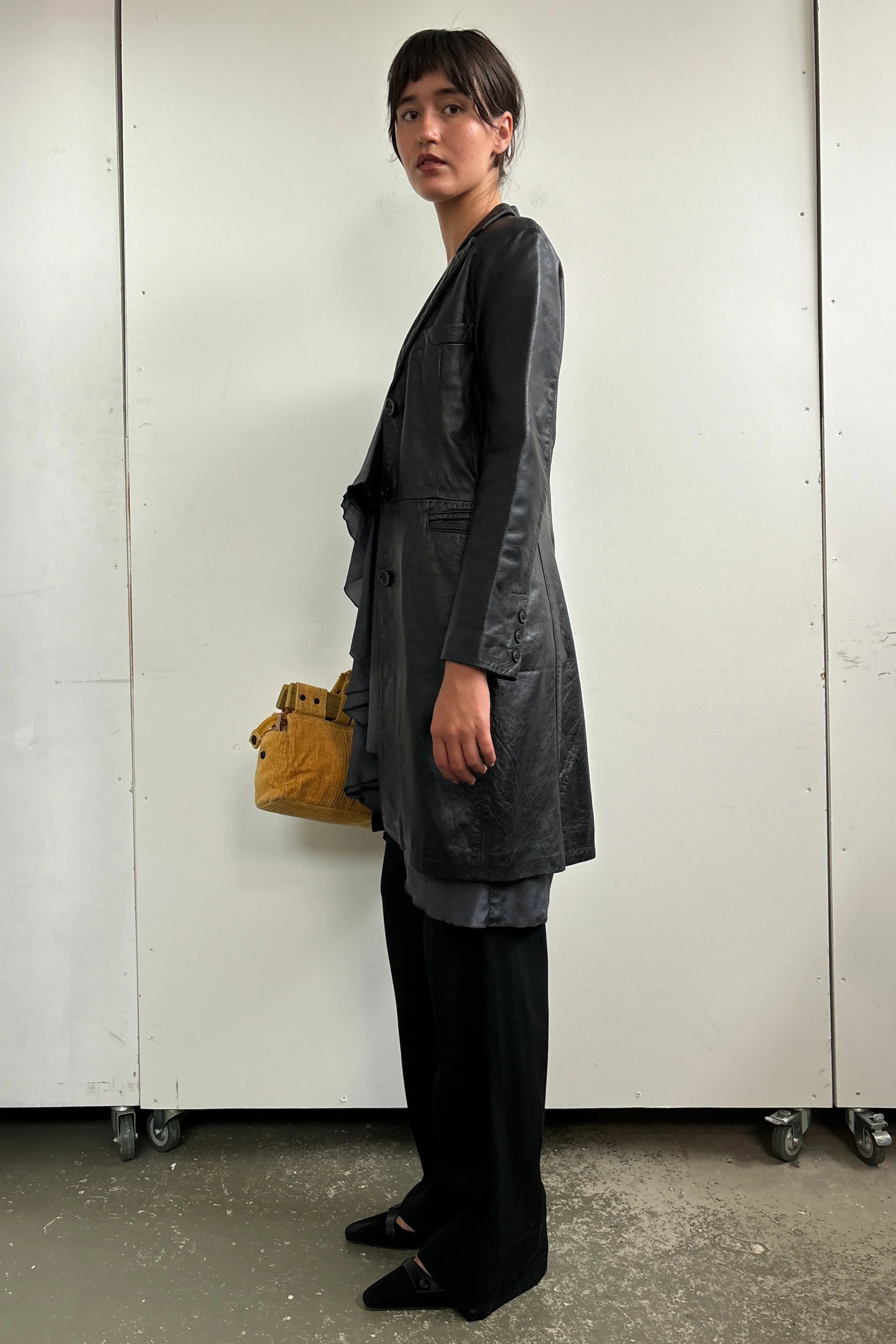 VINTAGE BLACK LEATHER TRENCH COAT