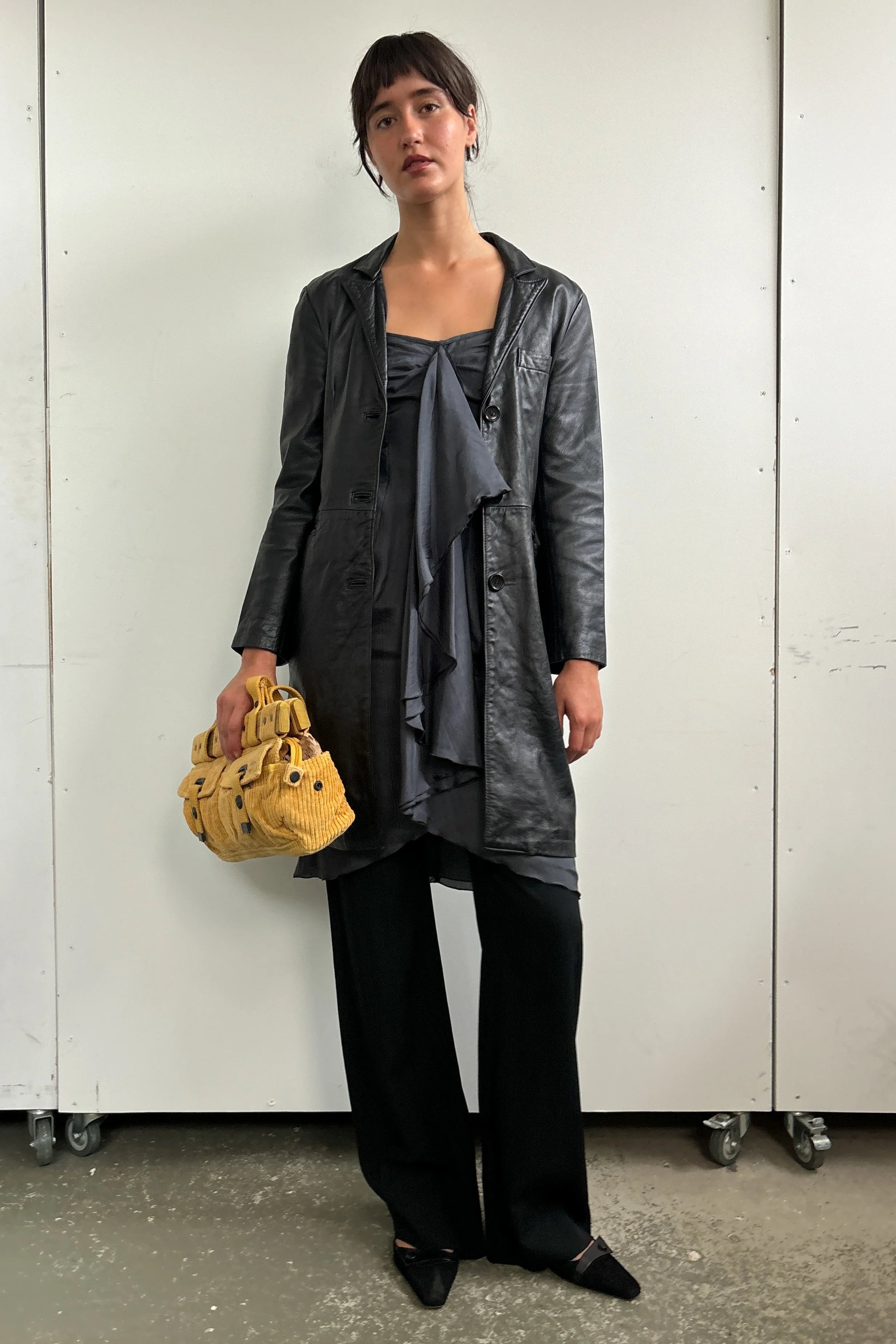VINTAGE BLACK LEATHER TRENCH COAT