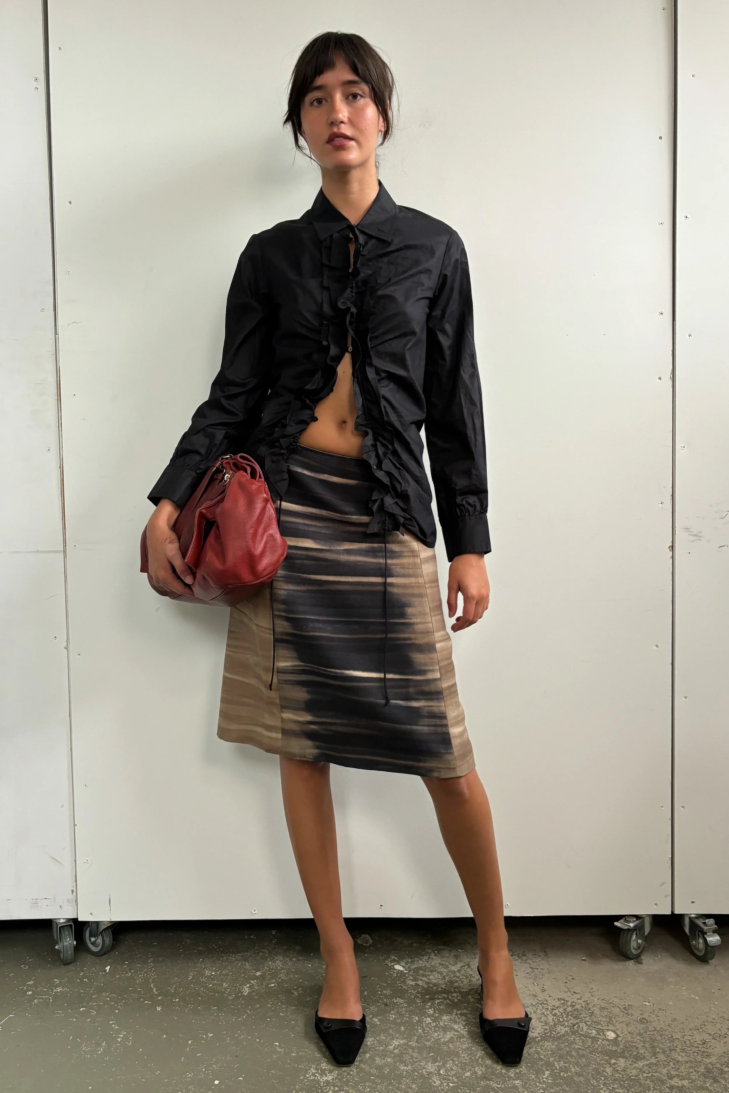 DKNY RUFFLE FRONT LONG SLEEVE SHIRT